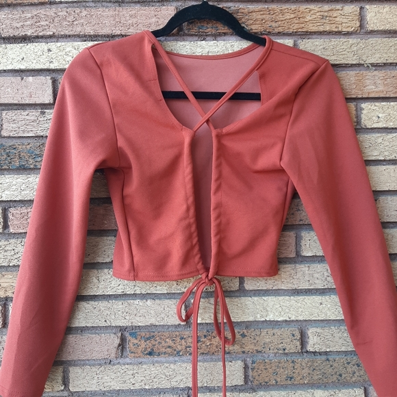 PrettyLittleThing Rust Size 8 Top - Picture 3 of 6